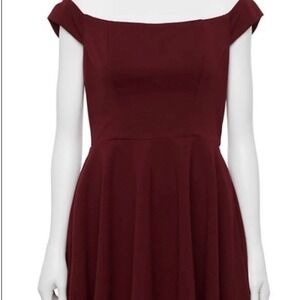 NEW WITH TAGS NWT Dress Francesca's super cute for any occasion